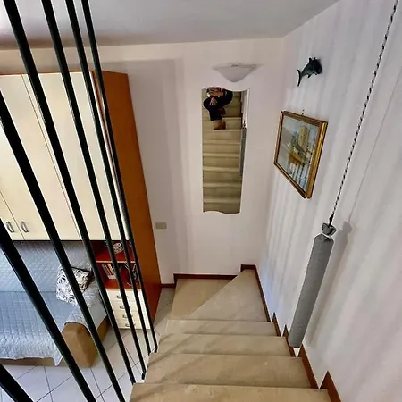 Апартаменти La Brezza Viareggina A 500 Mt Dal Mare, Dal Carnevale E Dagli Stabilimenti Balneari *