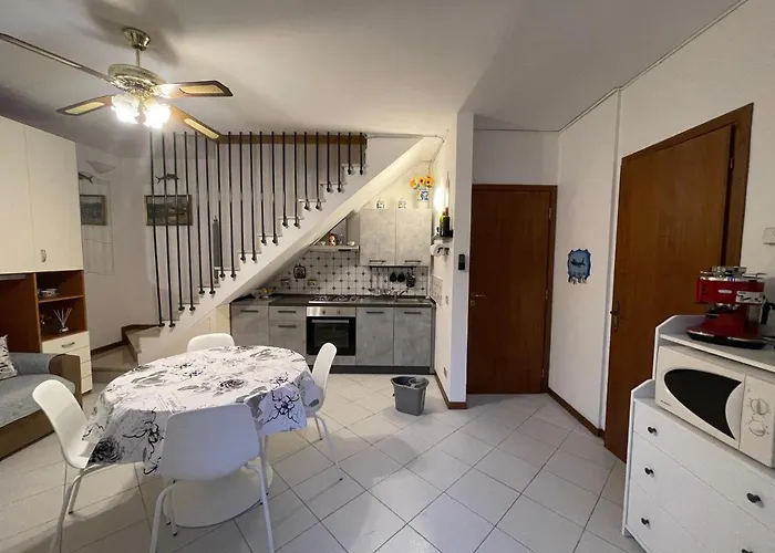 Appartamento La Brezza Viareggina A 500 Mt Dal Mare, Dal Carnevale E Dagli Stabilimenti Balneari Viareggio